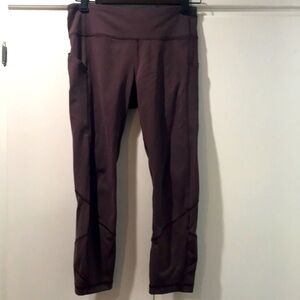Lululemon dark adobe crop leggings 6 stain on leg